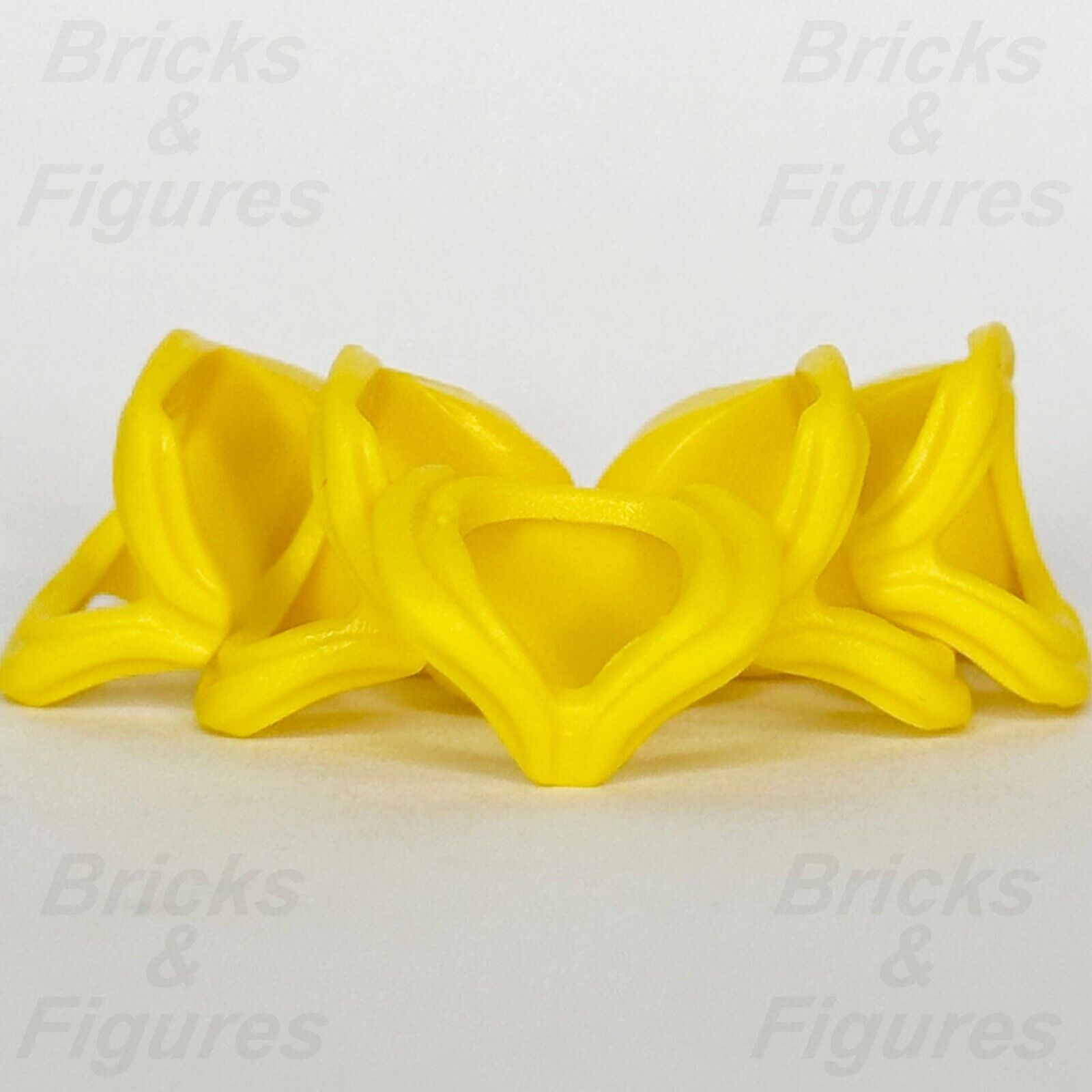 LEGO Yellow Hood Folded Down Minifigure Part Body Wear Neck 15428 76416 x 5 - Bricks & Figures